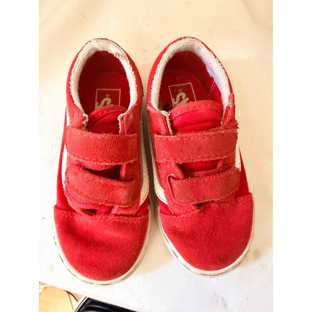 Vans Old Skool Toddler Red White Hook & Loop Low Top tennis shoe sz 8 Hearts